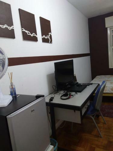 Hostal Mart Guest-house Quartos Econ�micos Kansas