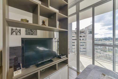 Apartamento Flat Com Wifi Ao Lado Da Ponte Estaiada Sp
