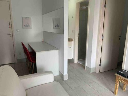 Apartamento Ap Prox Hosp S�rio Libanes/frei Caneca Cd807