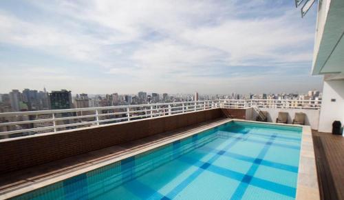 Apartamento Ap Prox Hosp S�rio Libanes/frei Caneca Cd807
