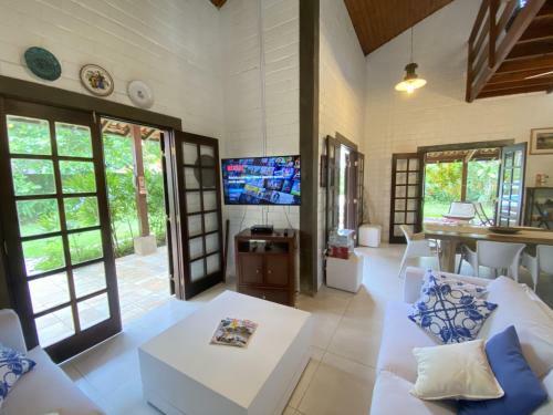 Casa Azal�ia A 300m Da Praia de Camburi