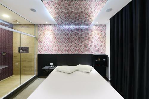 Hotel Luzes Motel