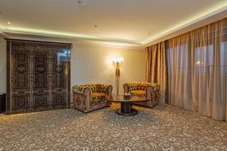 Sk Royal Hotel