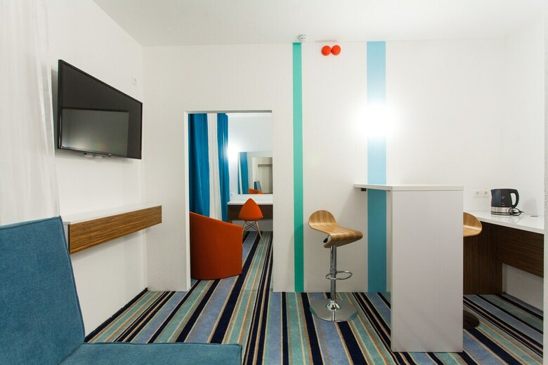 Posada Global Sky Hotel