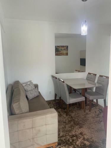 Apartamento Ed. Odilon Vieira Ap.205