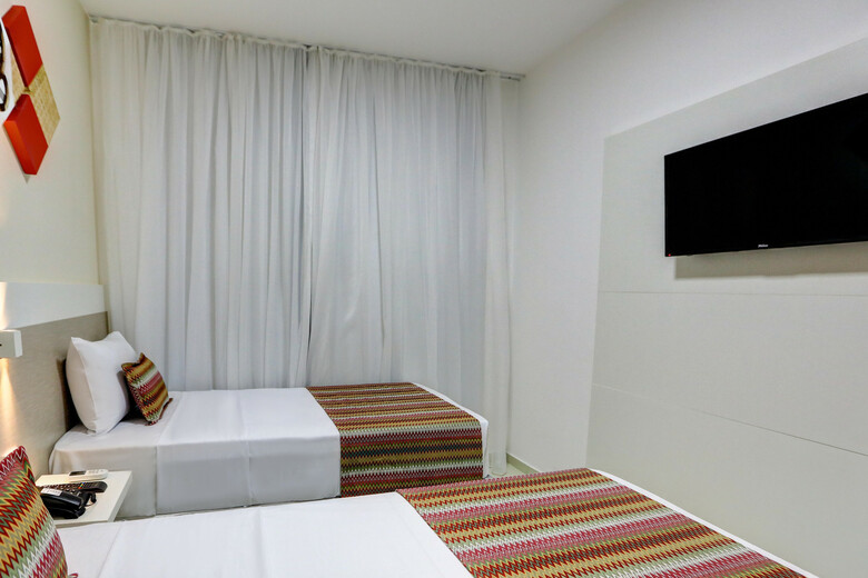 Bristol Easy Hotel Praia de Camburi - Vit�ria Es