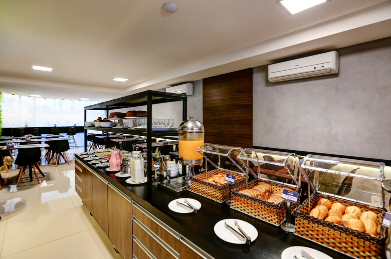 Bristol Easy Hotel Praia de Camburi - Vit�ria Es