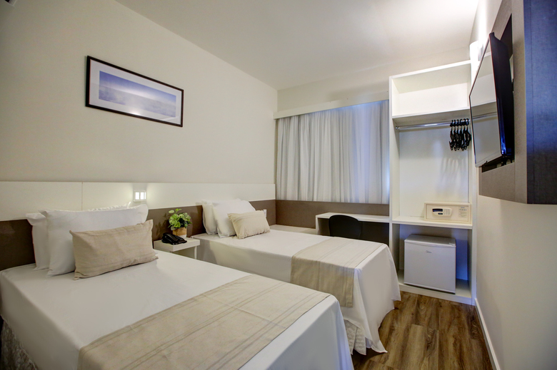 Bristol Easy Hotel Praia de Camburi - Vit�ria Es