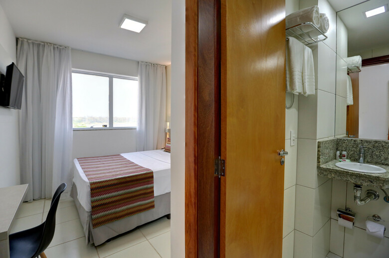 Bristol Easy Hotel Praia de Camburi - Vit�ria Es