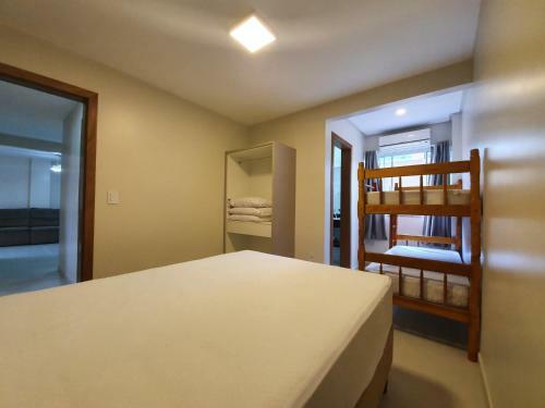 Apartamento Residencial Maria Julia