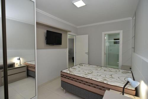 Apartamento L050 - Edif�cio Shangril� 102
