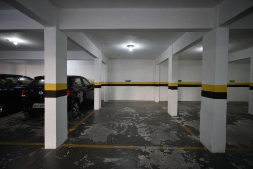 Apartamento L050 - Edif�cio Shangril� 102