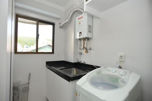 Apartamento L050 - Edif�cio Shangril� 102