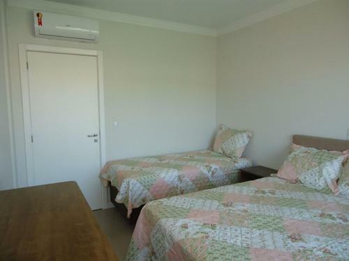 Apartamento Cod 176a Edif�cio Seychelles Bombas