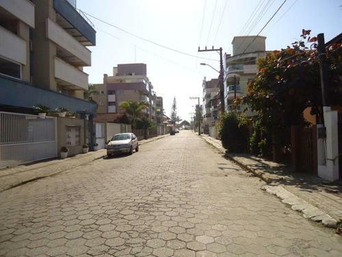 Apartamento Cod 176a Edif�cio Seychelles Bombas
