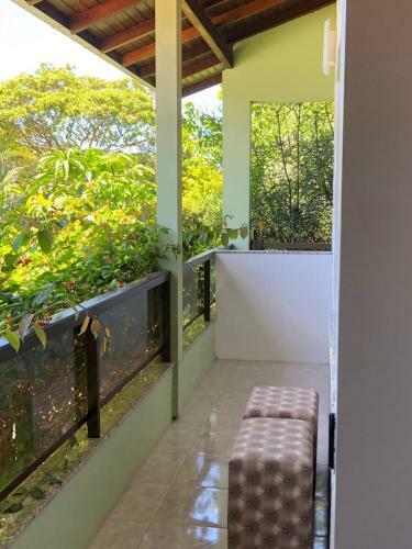 Dax Bombinhas Hostel