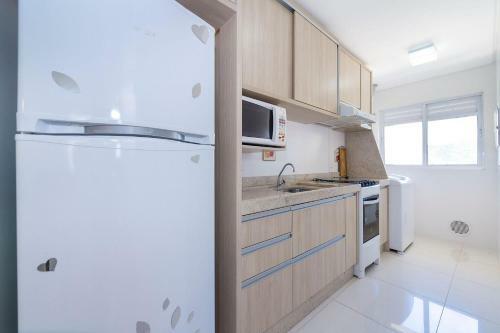 Aluguel Apartamento 3 Quartos Sendo 1 Su�te Bombas Sc