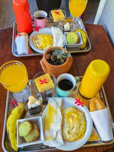 Hostal Pousada Girassol