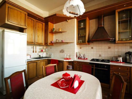 Hotel Adagio B&B On Zhukovskogo