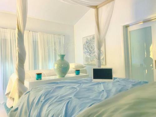Hotel Mika's Resort