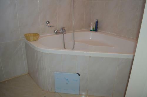 Hostal Thobela Guest House