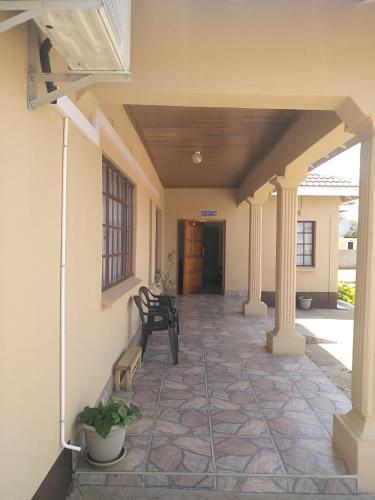 Hostal Thobela Guest House