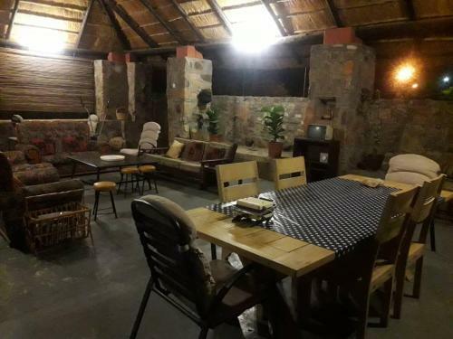 Hostal A New Earth Guest Lodge
