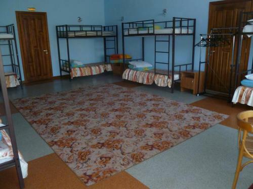 Hostel 85