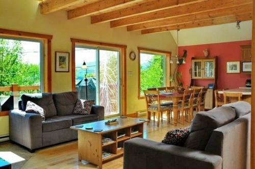 Le Tr�s-chic - Spa, Billard, Souvenirs