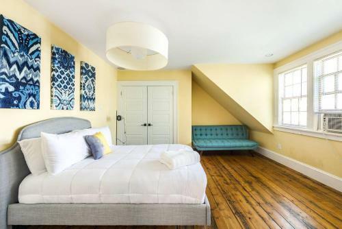 Downtown Hfx Heritage Home With Luxury Finishes