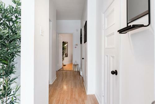 Apartments Near Montreal?s Metro Frontenac