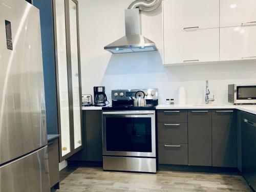 Quiet Fully Renewed Apartment Plateau Mont-royal