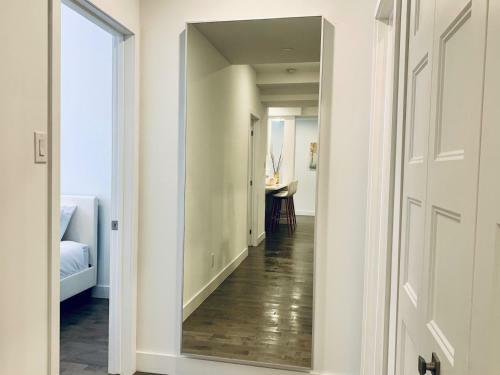 Quiet Fully Renewed Apartment Plateau Mont-royal