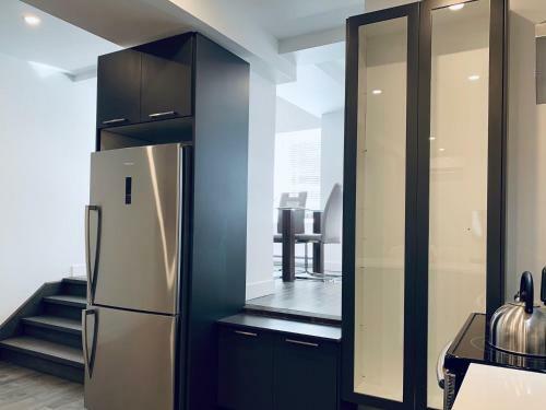 Quiet Fully Renewed Apartment Plateau Mont-royal