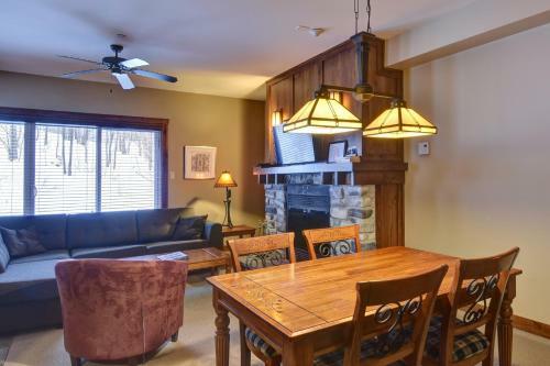 Apartamento Great Location W/private Terrasse By Reserver.ca