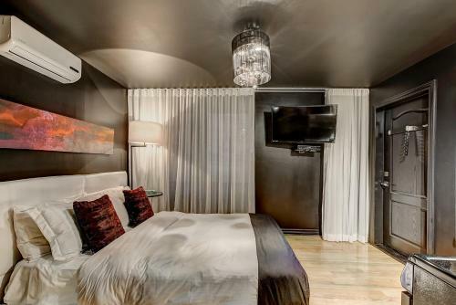 Drummond Golden District Studio