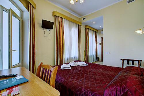 Hotel Elegia
