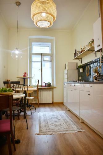 Sherlock Hostel