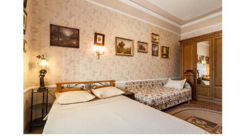 Hostal View On Neva