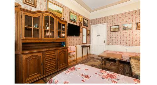 Hostal View On Neva