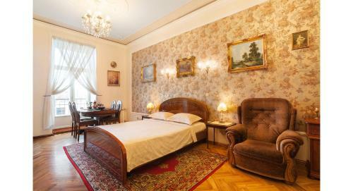Hostal View On Neva
