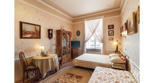 Hostal View On Neva