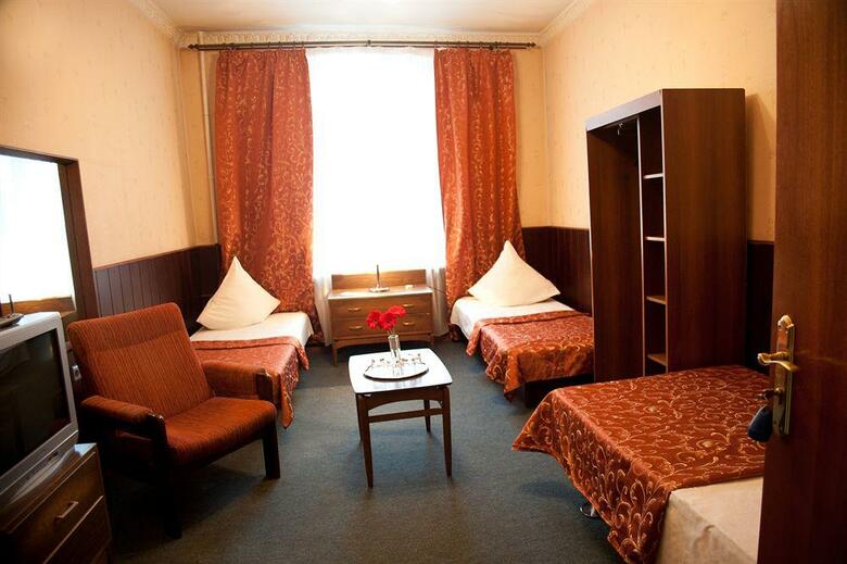 Tourist Hotel