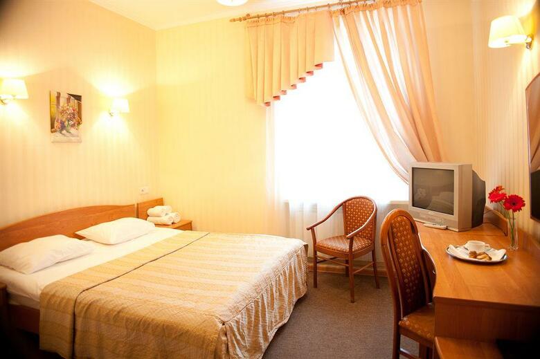 Tourist Hotel