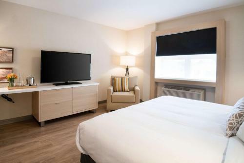 The Insignia Hotel