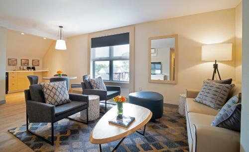 The Insignia Hotel