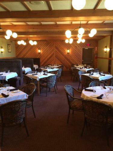 Westwood Inn Hotel And Indoor Water Park