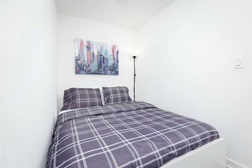 Modern Stylish 4 Bed Suite Cn Tower