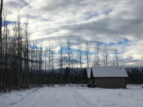 Cougar Mountain Cabin Rentals