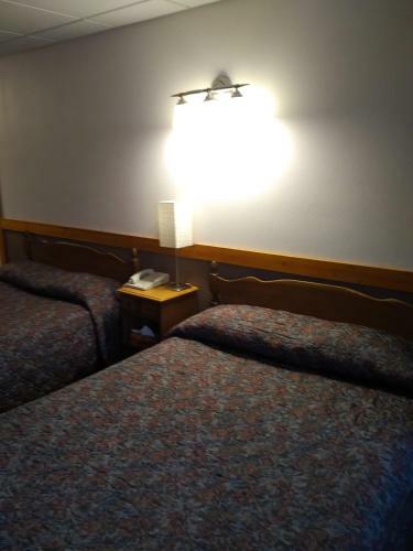 Algoma Motel